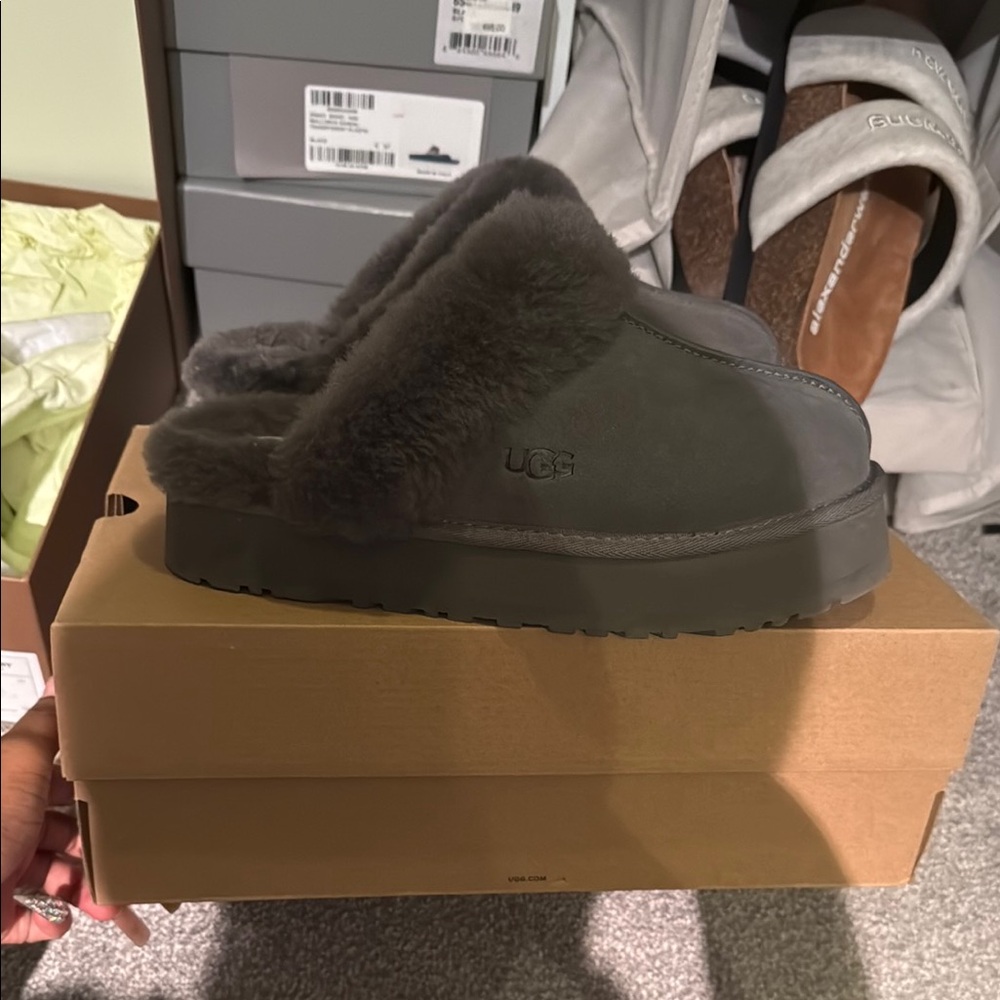 UGG Gray Slippers Cozy Comfort